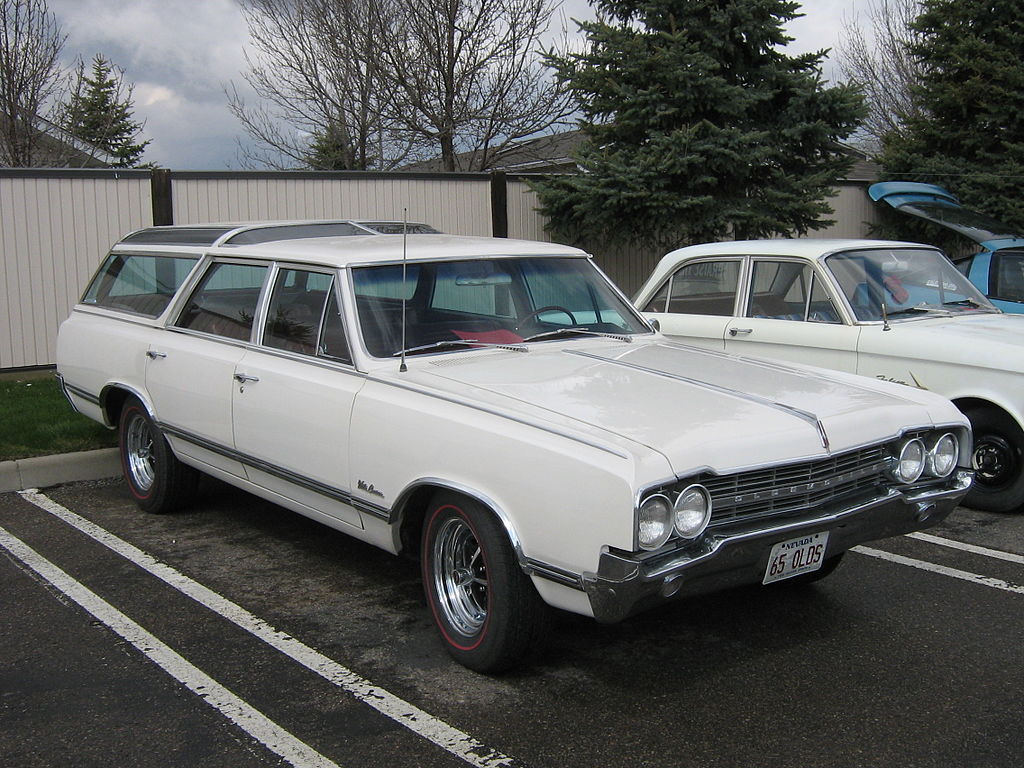 A 1965 Oldsmobile Vista Cruiser