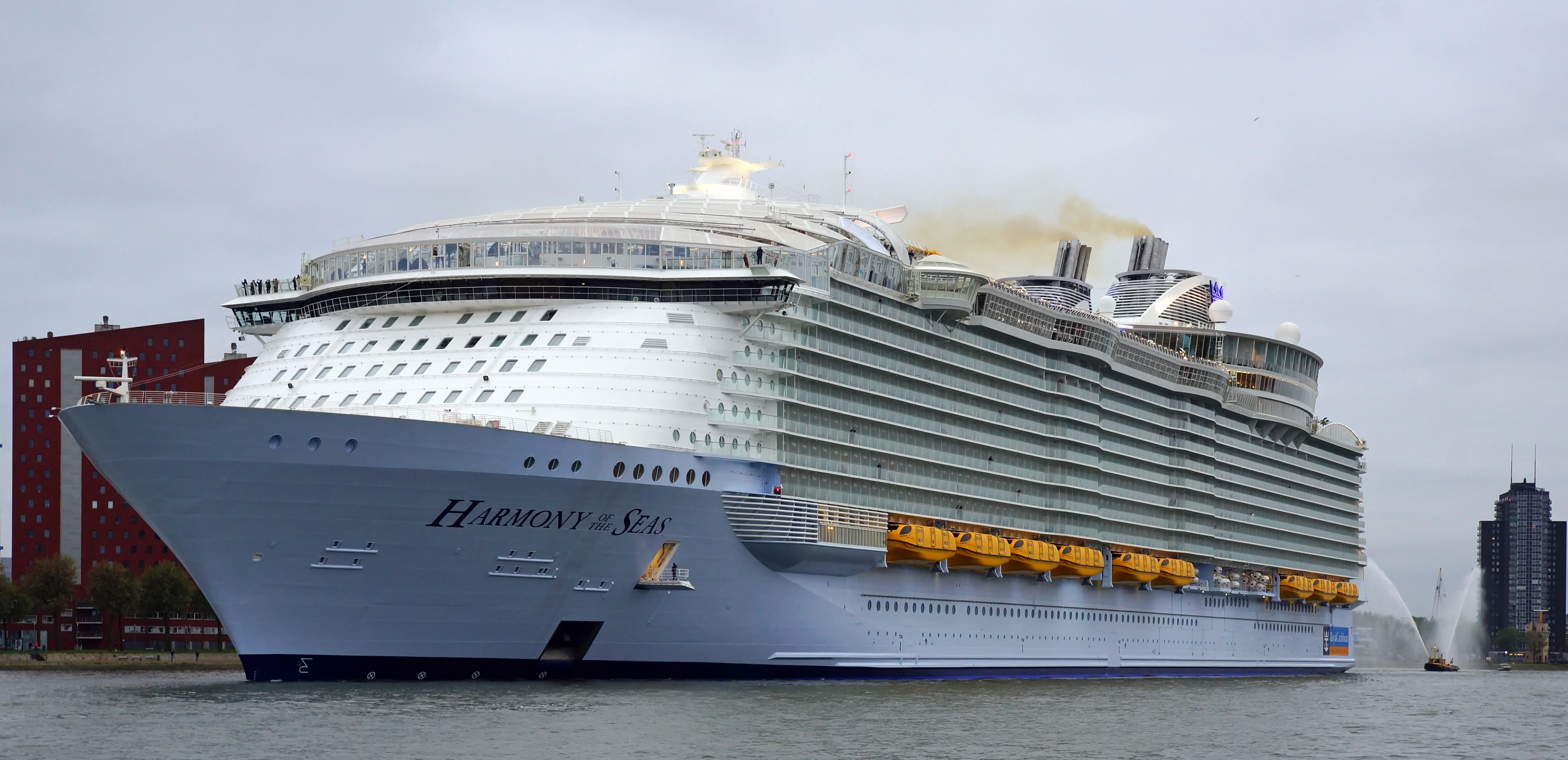 Harmony of the Seas in Rotterdam